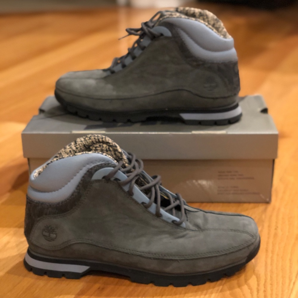 RARE Timberland Year of the Rat Chinese New Year Limited Release boot suede
